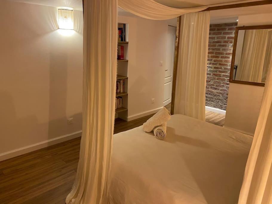 Guest House Privee Ezanville Bagian luar foto